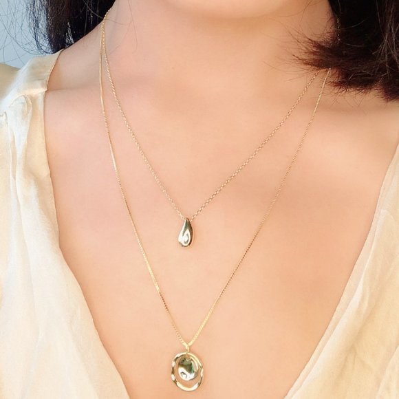 Cate 18K Gold Vermeil Water Droplet Necklace - Picture 9 of 9
